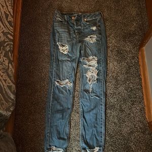 American Eagle Baggy Ripped Jeans